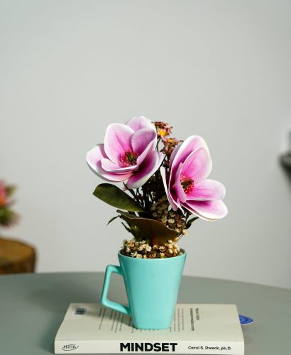 Delicata Magnólias na Caneca